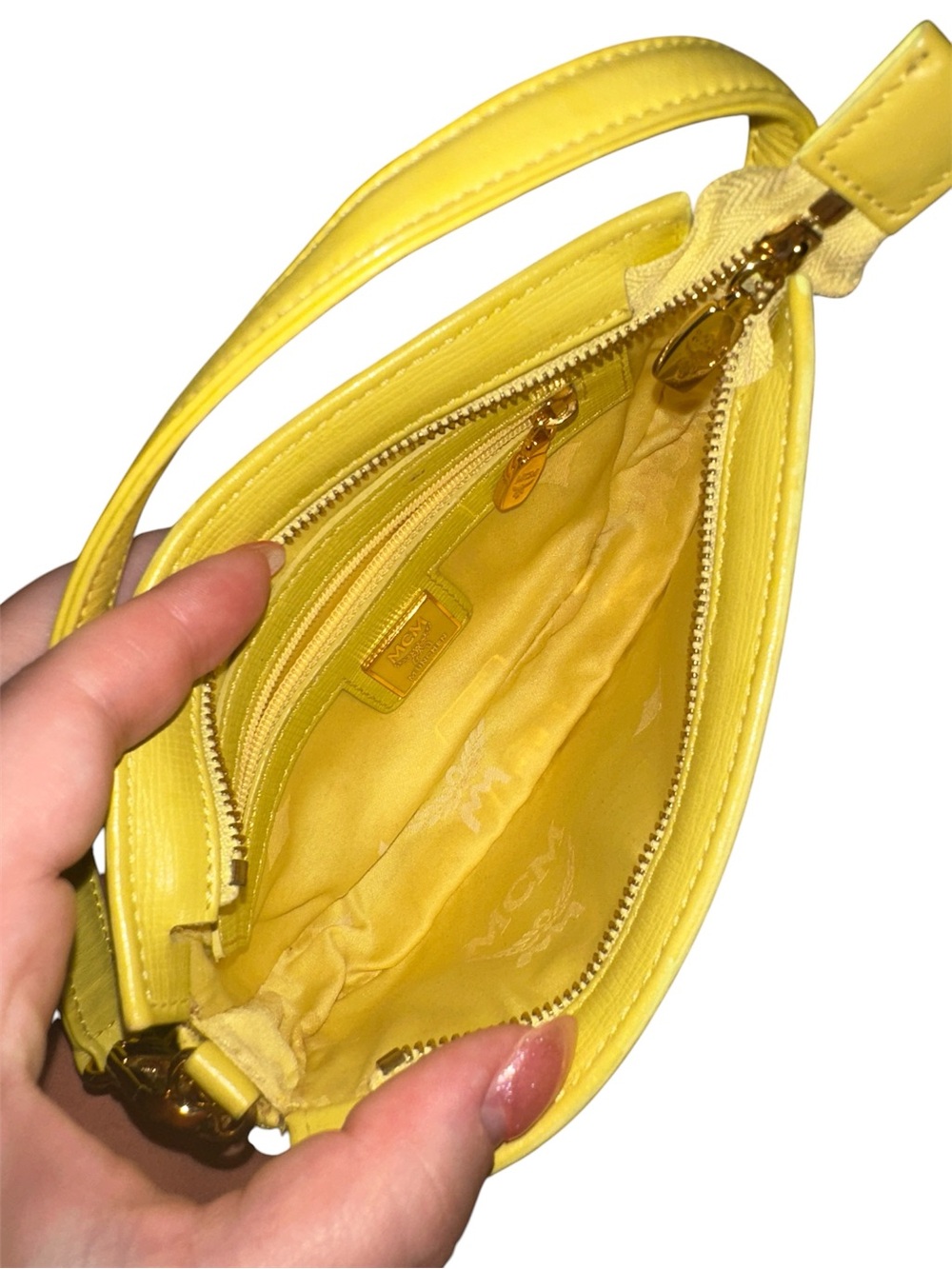 MCM - RARE Mini Yellow Pochette - Picture 6 of 9